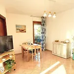 דירה Fronte Mare Con Giardino E Barbeque *